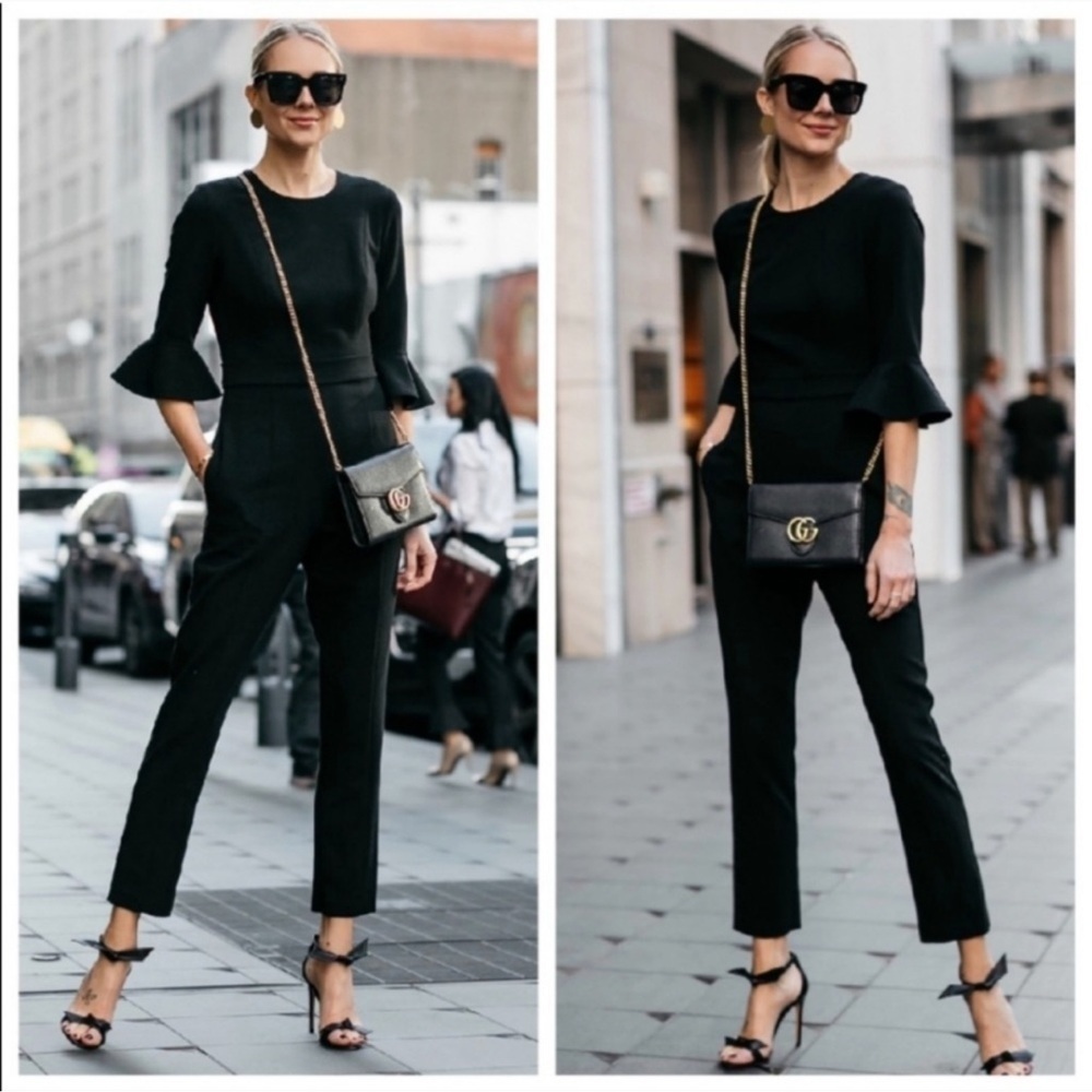 NWOT Black Halo Brooklyn bell sleeves Jumpsuit in Black Size 2